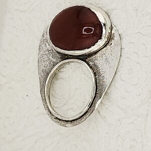 CARNELIAN AVANT GARDE STATEMENT RING IN RECYCLED STERLING SILVER METAL SIZE 9